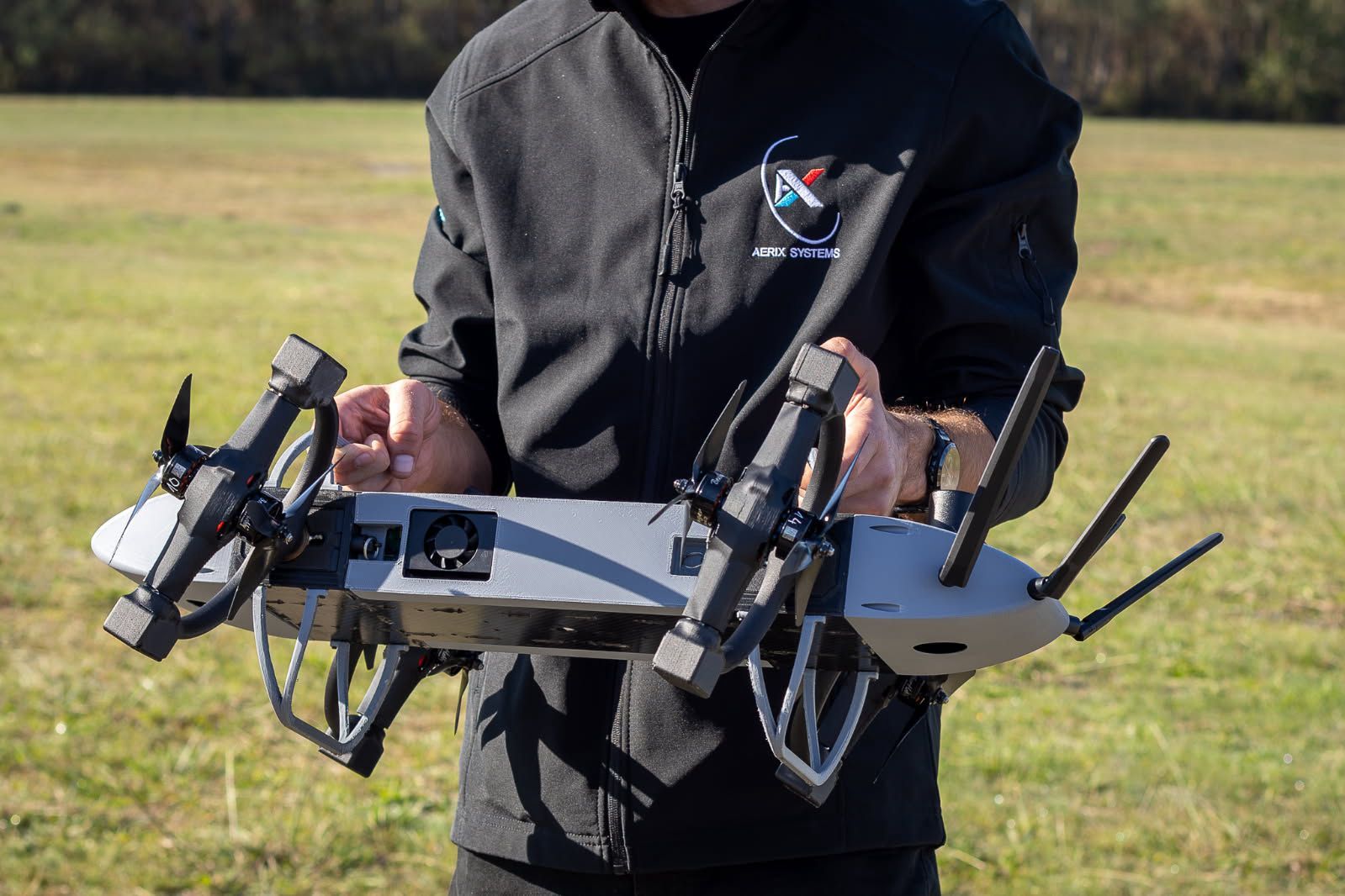 Aerix Systems lève 5 M€ et lance sa pré-série industrielle pour déployer son robot aérien omnidirectionnel